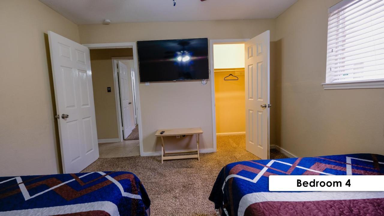 Pool House, 20 Minutes From Dt 4Bdr For 10 Guests - Winkleman Villa Houston Exterior photo